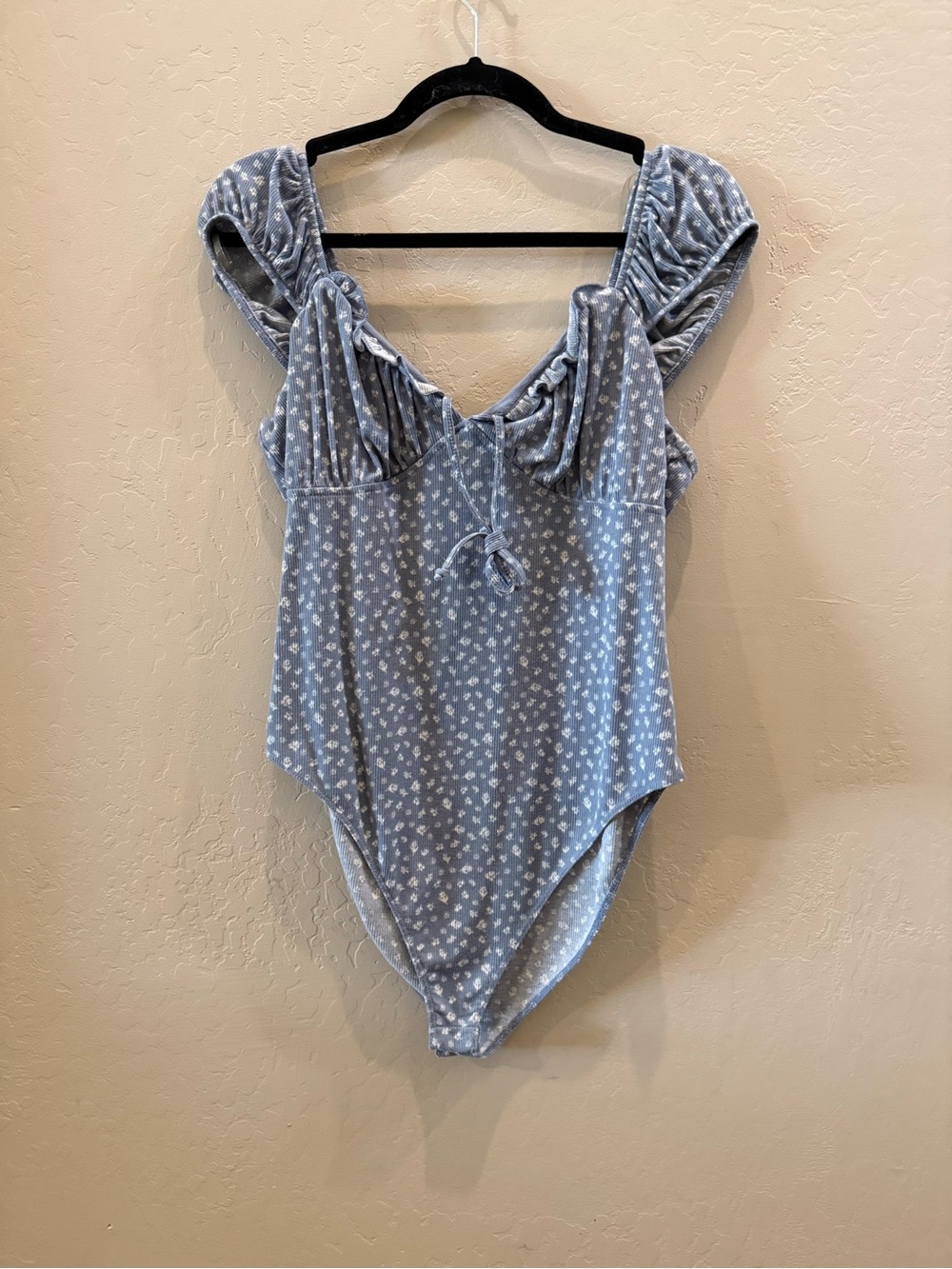 wild fable Light Blue Floral Velvet Bodysuit
